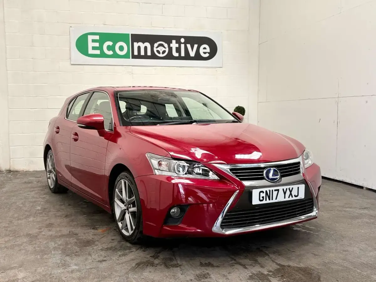 Used Lexus CT200h Executive Line 2017 Red Hatchback