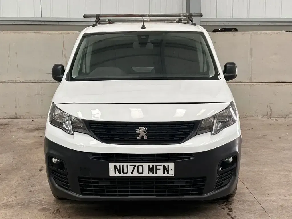 Usado Peugeot Partner 100 HP (73 kW) 2020 Branco Monovolume