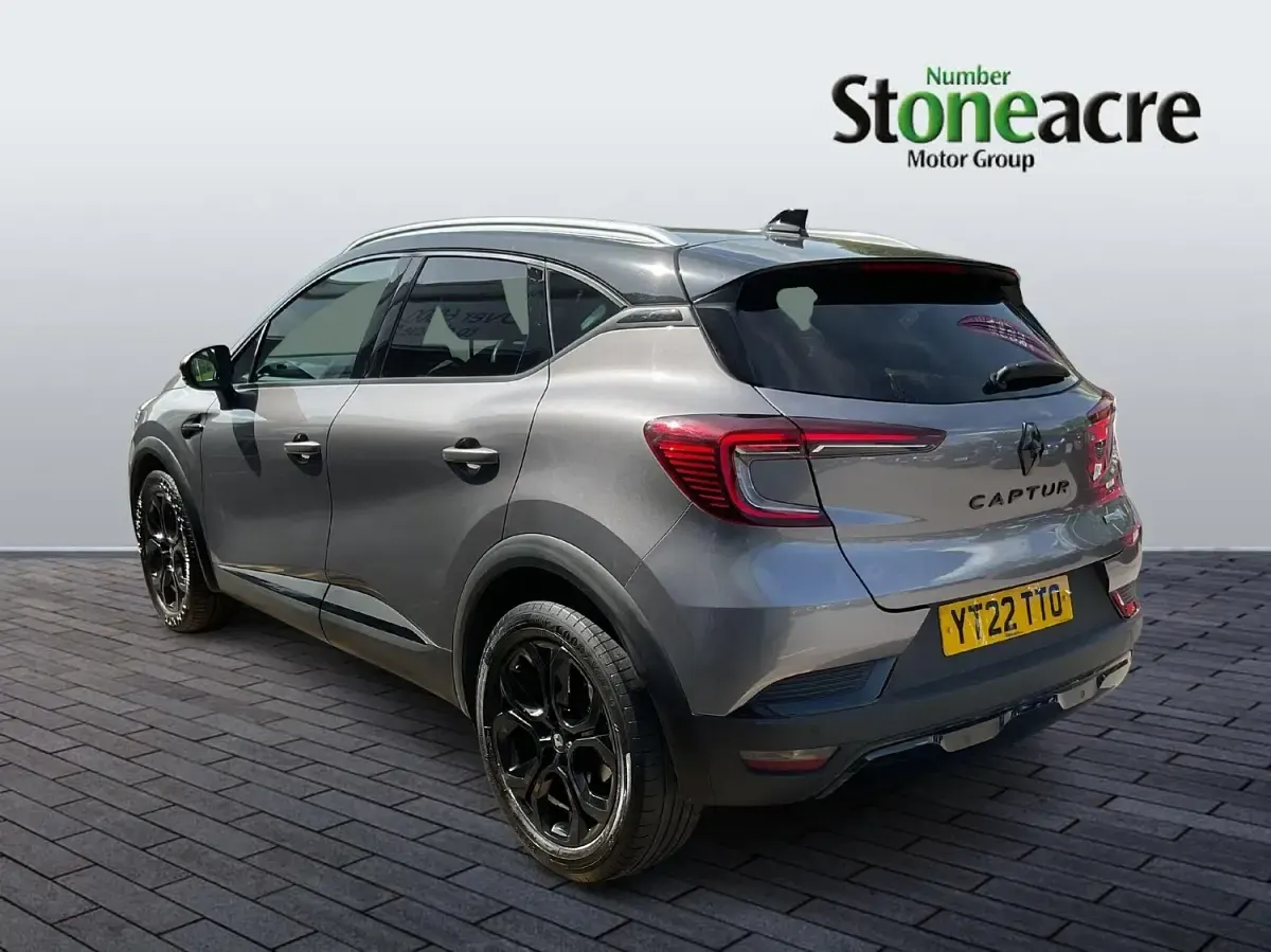 Used Renault Captur Rive Gauche 143 HP (105 kW) 2022 Other SUV
