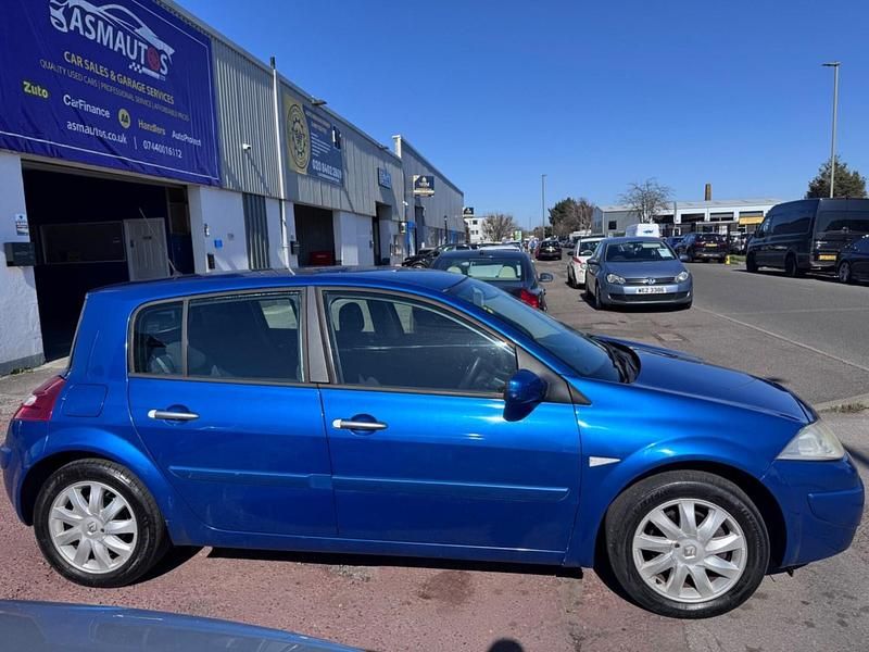 Used Renault Mégane II Dynamique 2007 Blue Hatchback