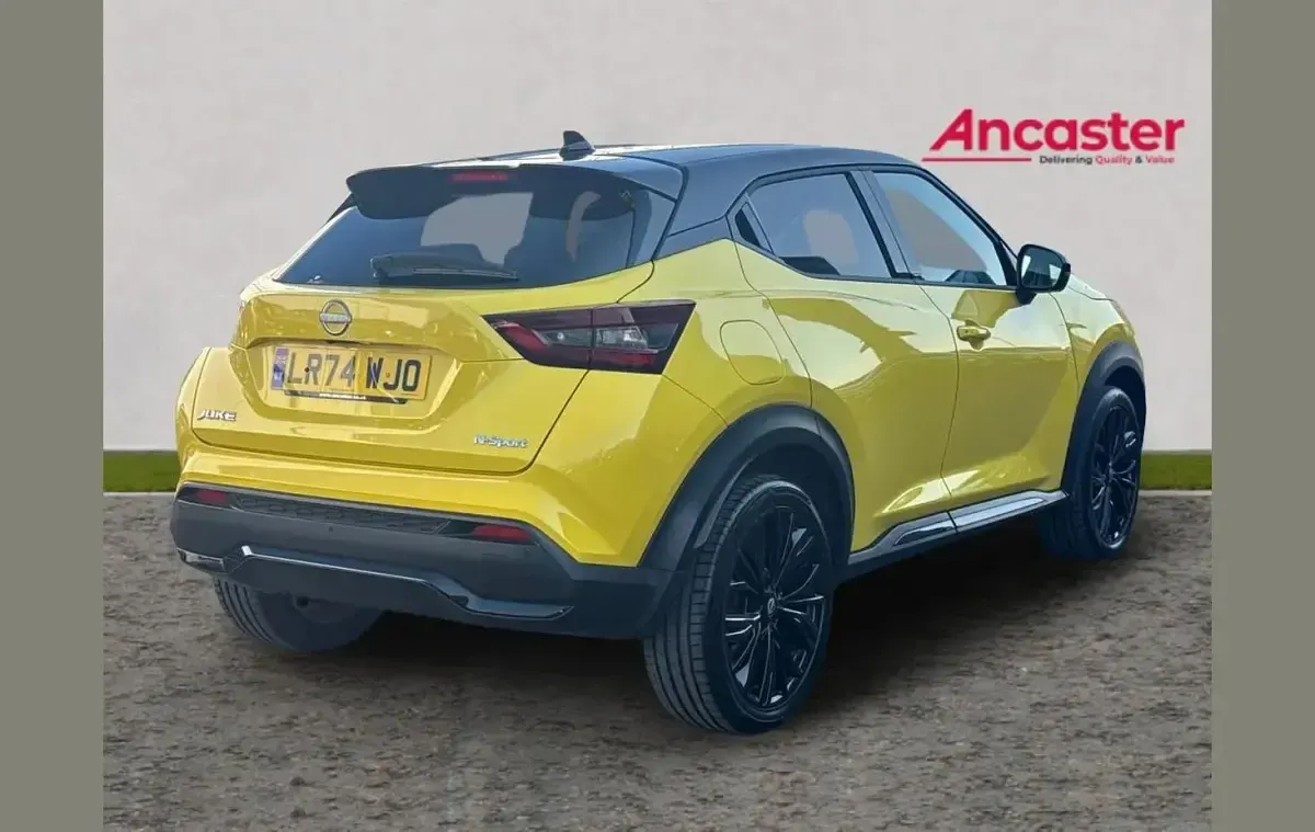 Used Nissan Juke 112 HP (82 kW) 2024 Yellow SUV