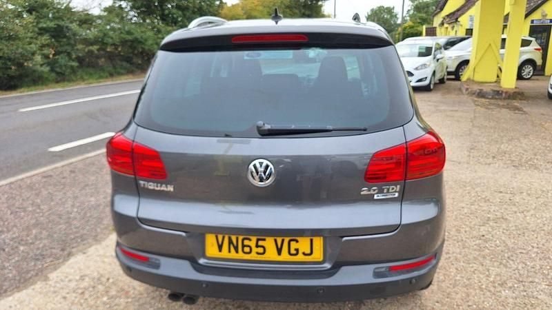 Used VW Tiguan Edition 150 HP (110 kW) 2015 Grey SUV