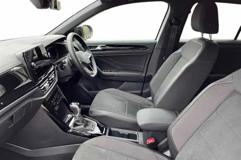 Begagnad VW T-Roc 150 HK (110 kW) 2025 SUV
