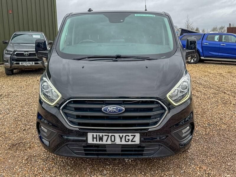 Used Ford Transit Custom Limited 130 HP (95 kW) 2020 Black Van
