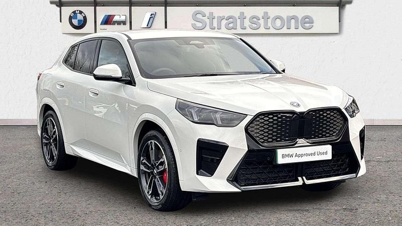 New BMW iX2 Luxury Line 227 kW (309 HP) 2025 White SUV