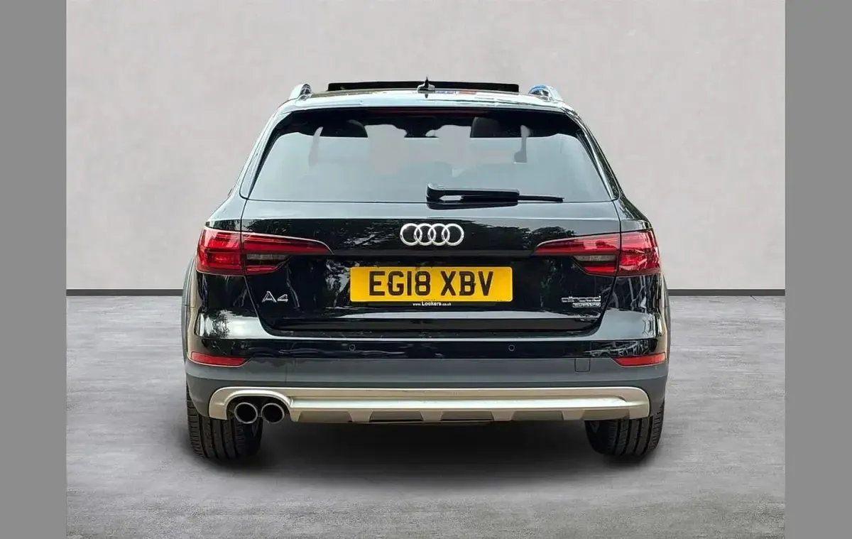 Używany Audi A4 Allroad Sport 190 KM (139 kW) 2018 Czarny Kombi