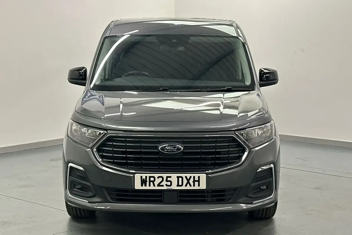 Used Ford Transit Connect Limited 150 HP (110 kW) 2025 Grey MPV