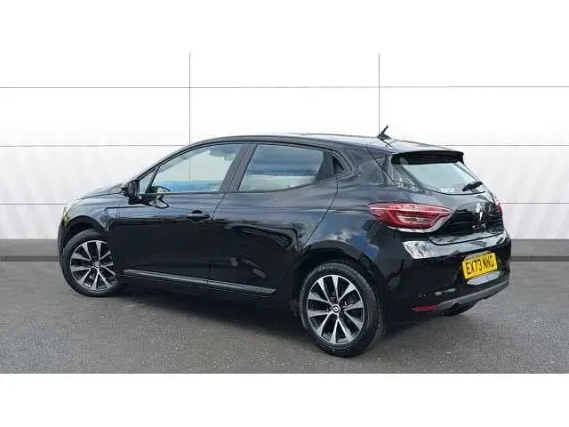 Używany Renault Clio V Evolution 90 KM (66 kW) 2023 Hatchback