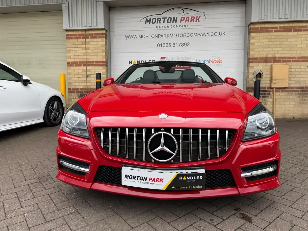 Used Mercedes SLK250 AMG 2012 Red Cabriolet
