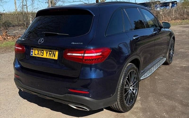 Used Mercedes GLC250 AMG 211 HP (155 kW) 2019 Estate