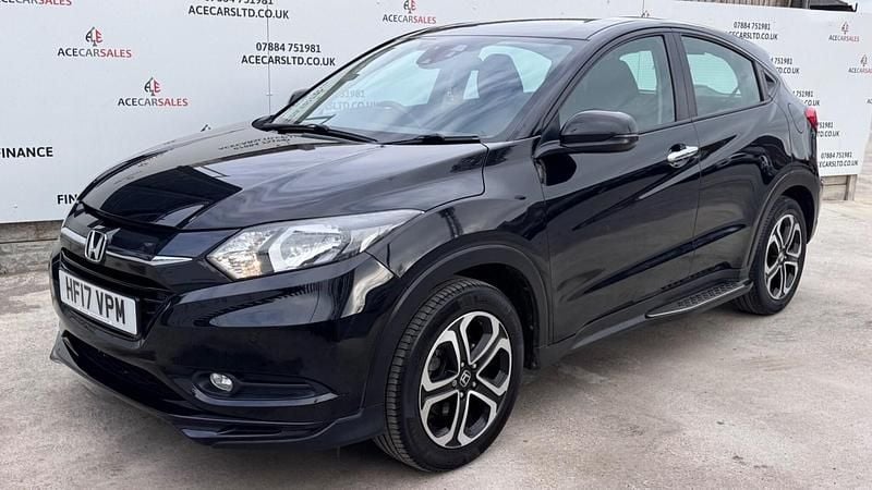 Used Honda HR-V SE 130 HP (95 kW) 2017 Black SUV
