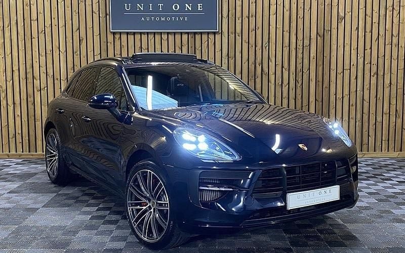 Used 2020 Porsche Macan GTS SUV | £52,750 (Fair price) - Image 1/3