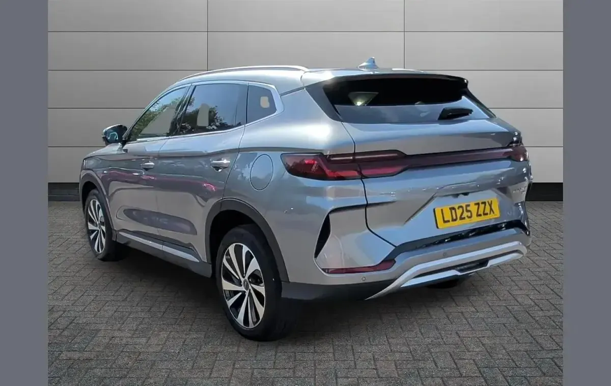 Used BYD Seal U Boost 218 HP (160 kW) 2025 Grey SUV