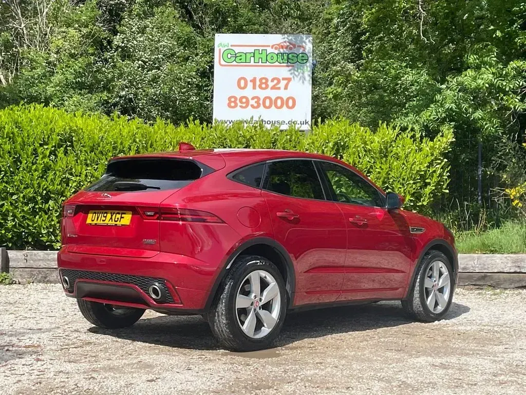 Used Jaguar E-Pace R-Dynamic 180 HP (132 kW) 2019 Red SUV