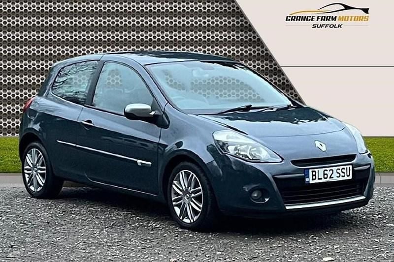 Blue Used 2012 Renault Clio IV Dynamique Hatchback | £2,995 (Fair price) - Image 1/1