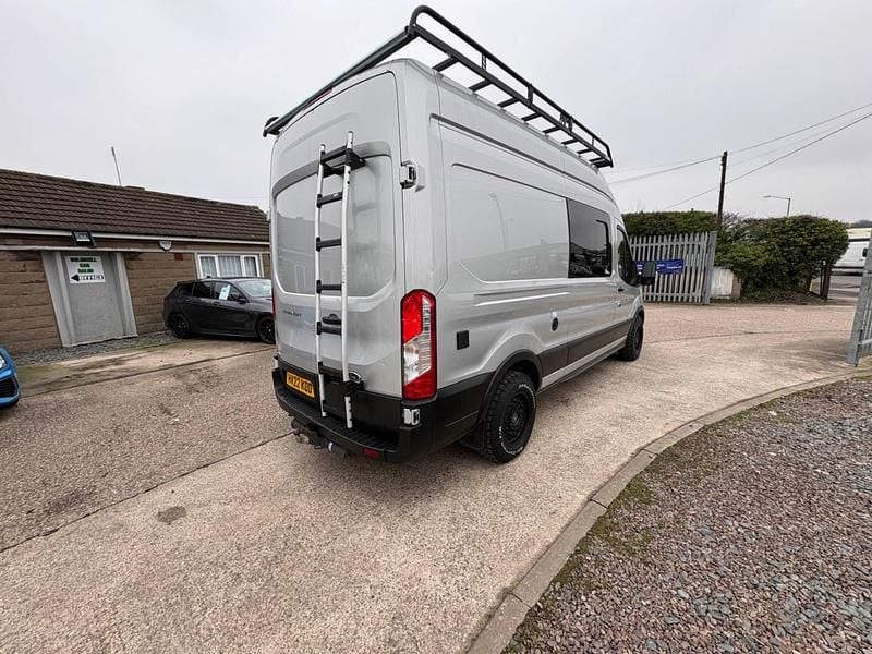 Second-hand Ford Transit 130 CP (95 kW) 2022 Argintiu Van