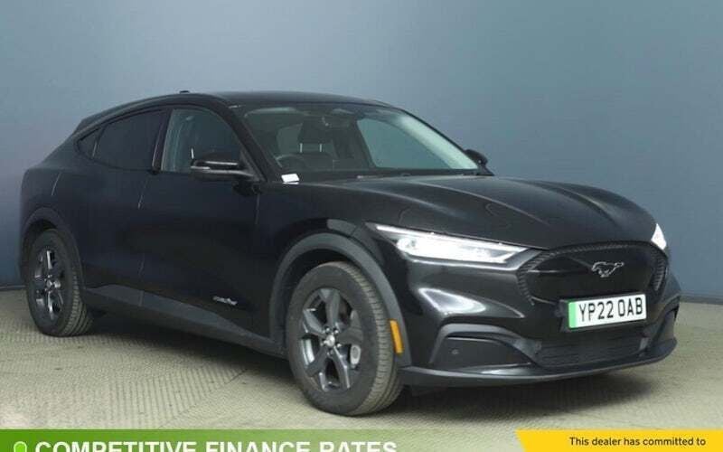 Used 2021 Ford Mustang Mach-E Standard Range SUV | £19,985 (Fair price) - Image 1/4