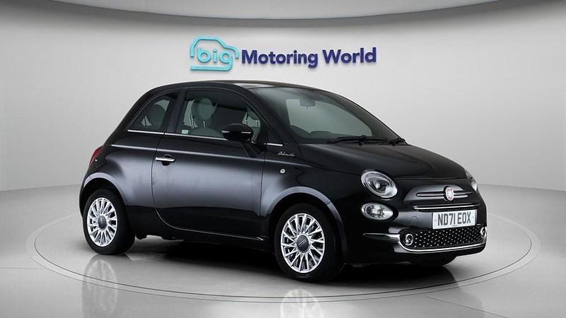 Used Fiat 500 Dolcevita 70 HP (51 kW) 2021 Black Hatchback