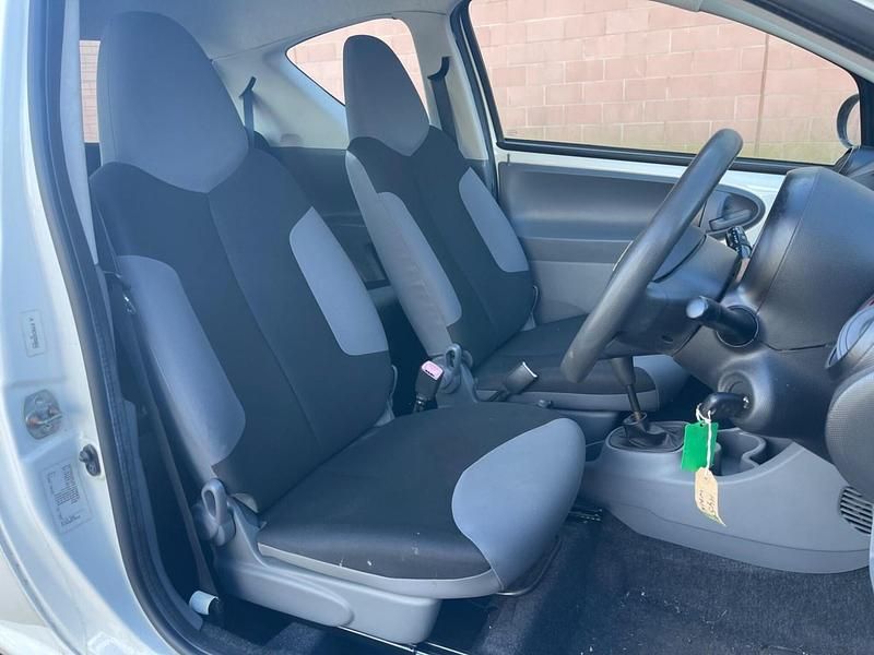 Used Citroën C1 2009 White Hatchback