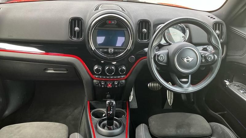 Used Mini Cooper S Countryman Sport 192 HP (141 kW) 2019 Red SUV