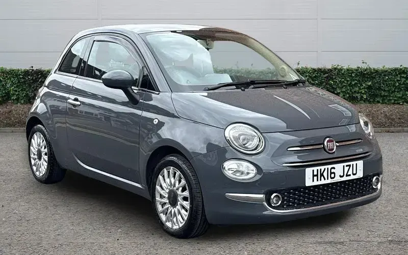 Used Fiat 500 Lounge 69 HP (50 kW) 2019 Hatchback