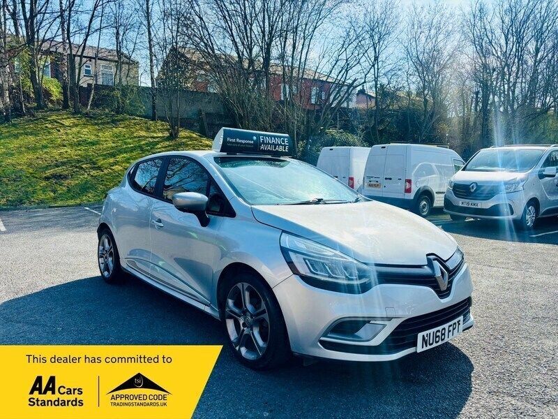 Silver Used 2018 Renault Clio IV GT-Line Hatchback | £8,200 (Fair price) - Image 1/3