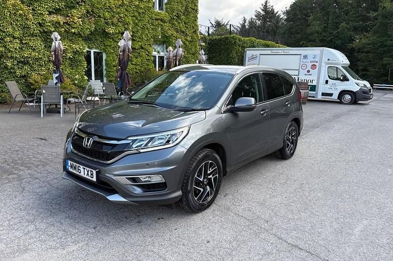 Grey Used 2016 Honda CR-V SE Plus SUV | £7,999 (Fair price) - Image 1/1