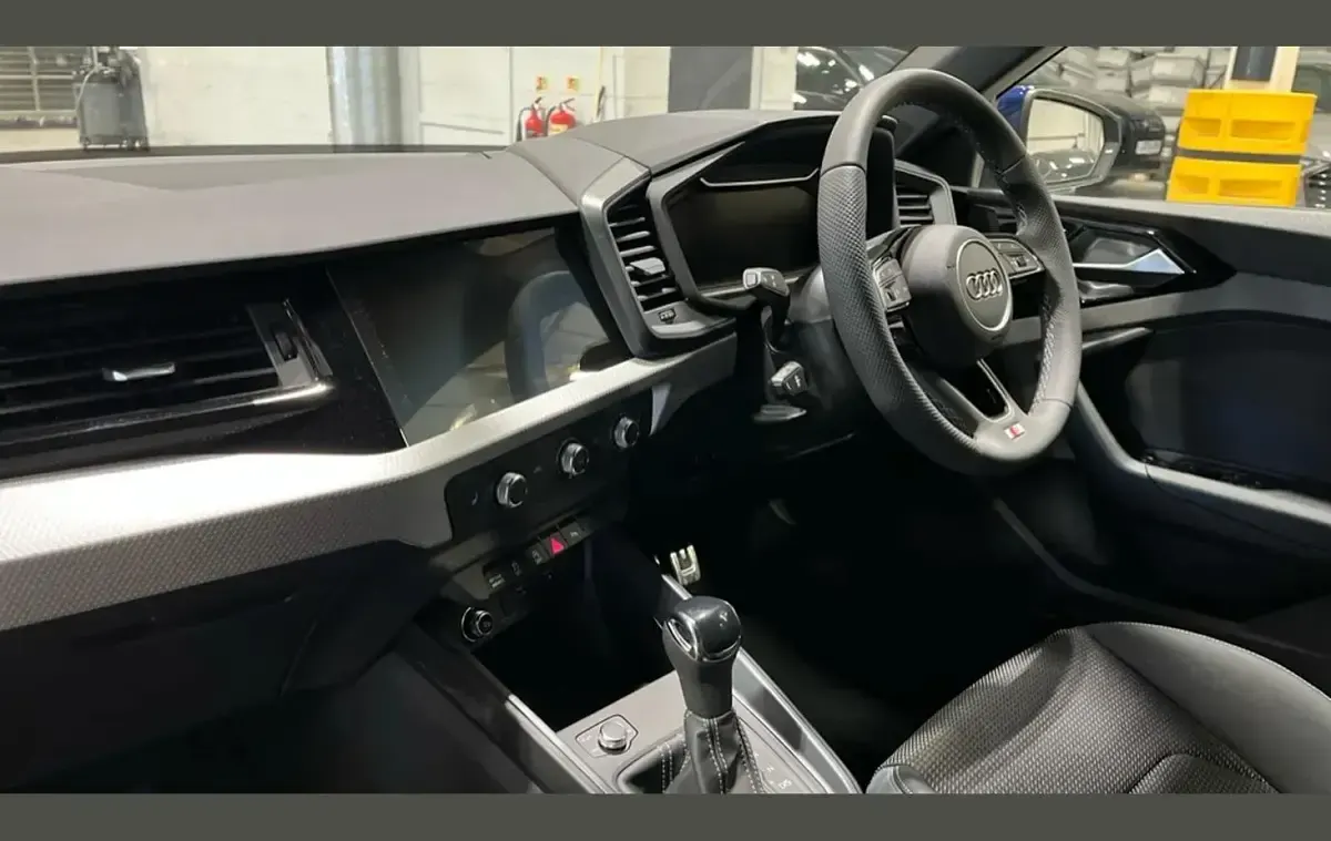 New Audi A1 S-Line 147 HP (108 kW) 2026 Blue SUV