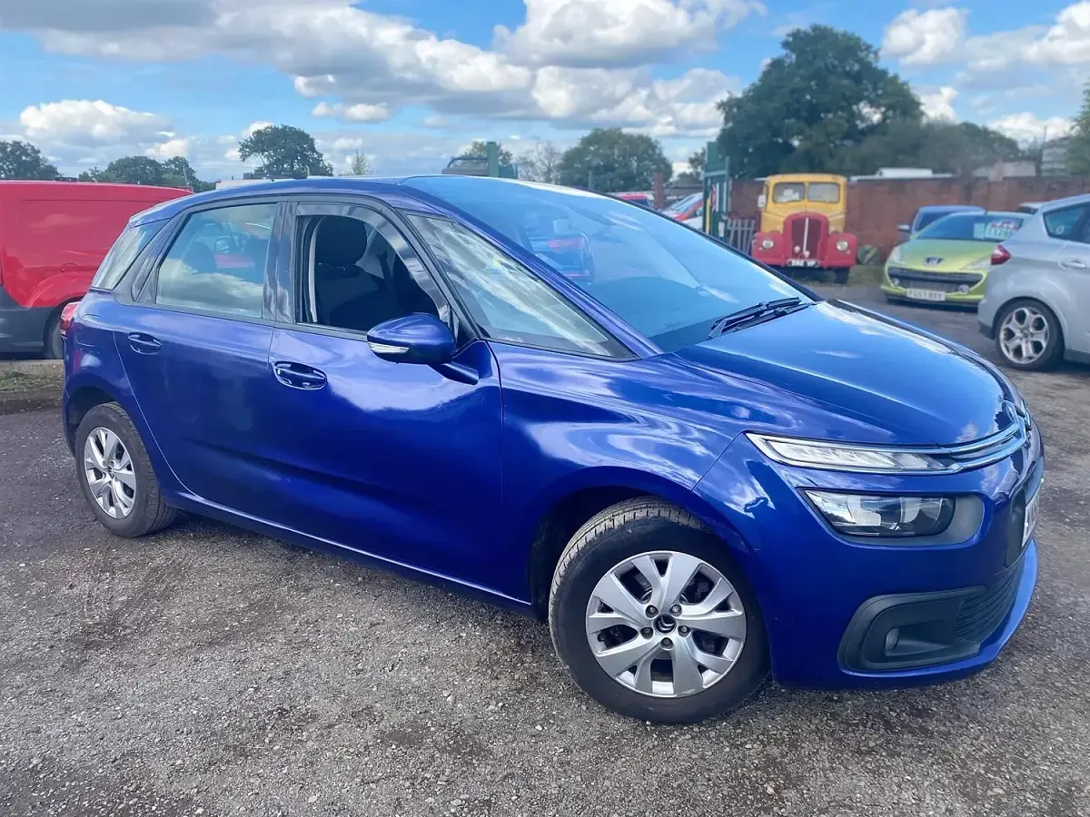 Used Citroën C4 Picasso Touch 2016 Blue MPV