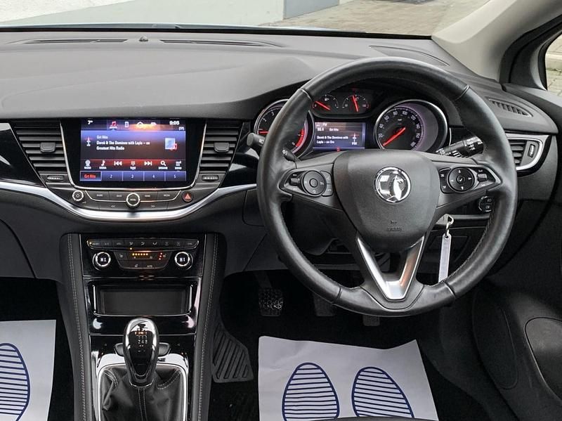 Used Vauxhall Astra Elite 2019 Silver Hatchback