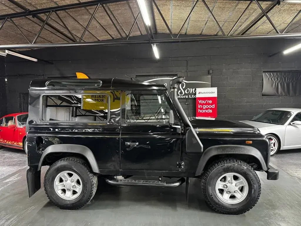 Used Land Rover Defender 2010 Black Hatchback