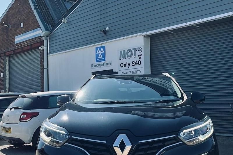 Black Used 2016 Renault Kadjar Dynamique SUV | £5,295 (Fair price) - Image 1/1