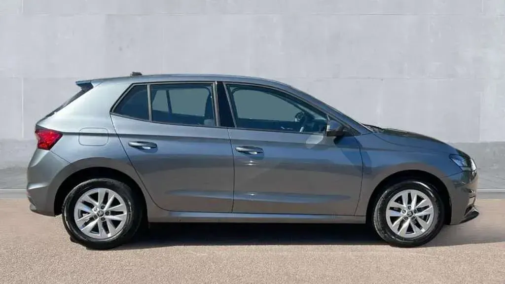 Used Skoda Fabia SE 80 HP (58 kW) 2025 Grey Hatchback