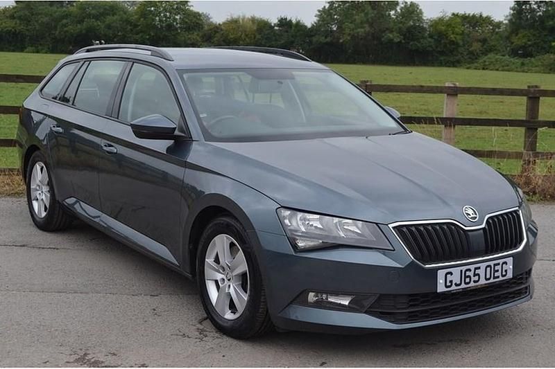 Used 2015 Skoda Superb Estate | £6,989 (Good price) - Image 1/1