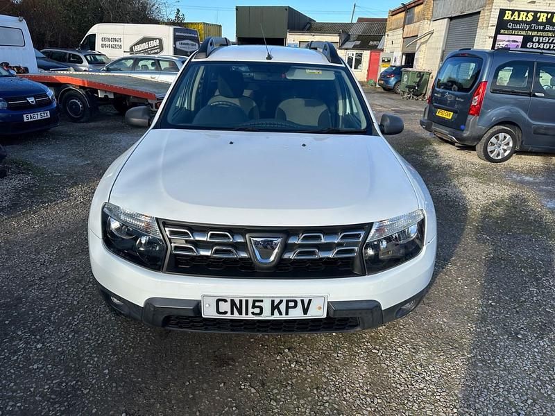 Used Dacia Duster Ambiance 2015 White Hatchback