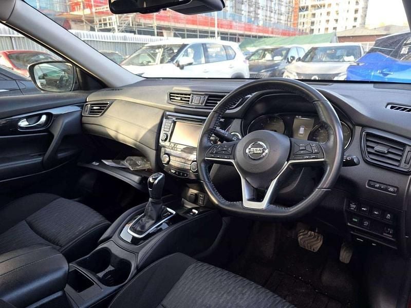 Used Nissan X-Trail N-Connecta 160 HP (117 kW) 2019 Red SUV