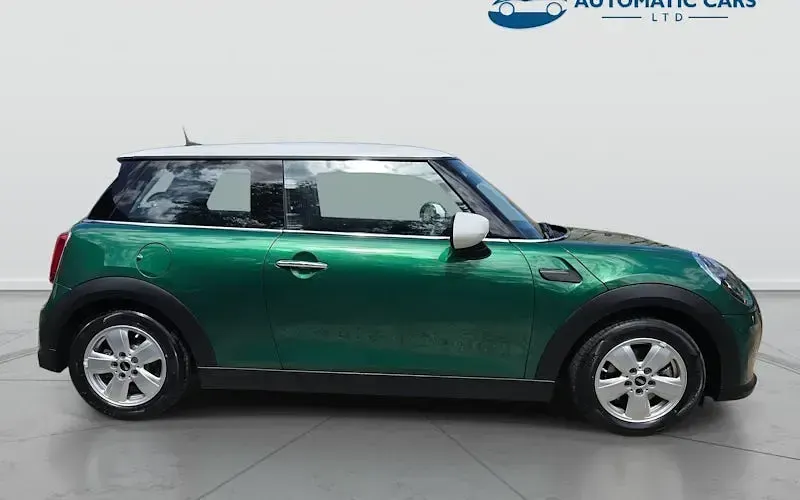Used Mini Cooper Classic 136 HP (100 kW) 2022 Green Hatchback