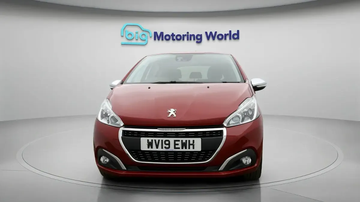 Used Peugeot 208 S 82 HP (60 kW) 2019 Hatchback