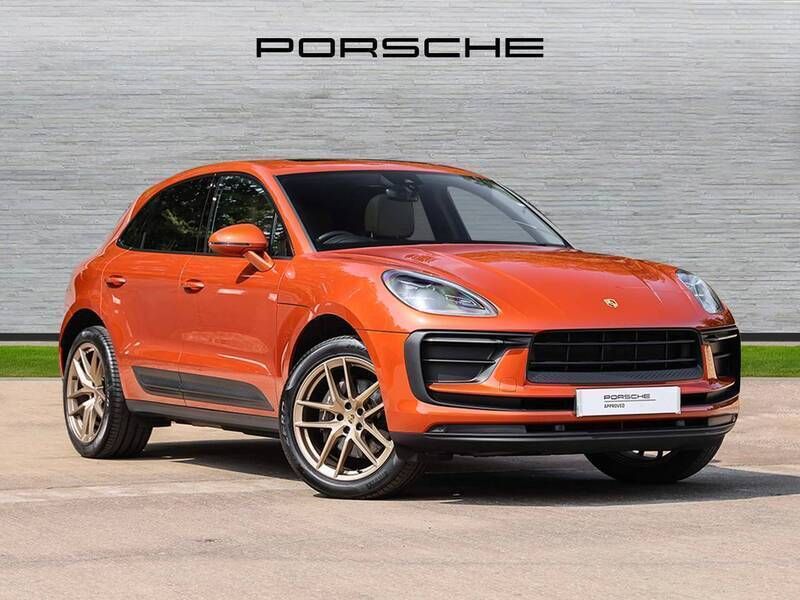 Papaya metallic Used 2022 Porsche Macan SUV | £52,500 (Fair price) - Image 1/4