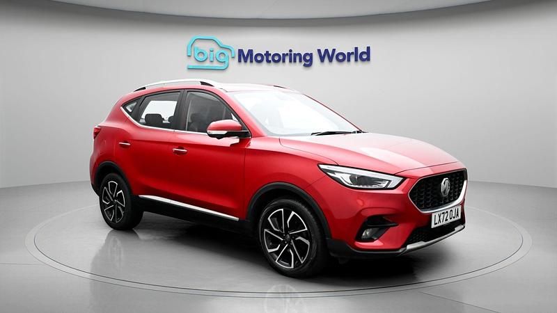 Usado MG ZS Exclusive 110 HP (80 kW) 2022 Vermelho SUV