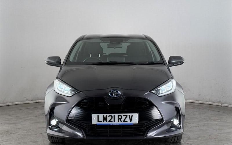 Used Toyota Yaris Hybrid Design 116 HP (85 kW) 2026 Hatchback