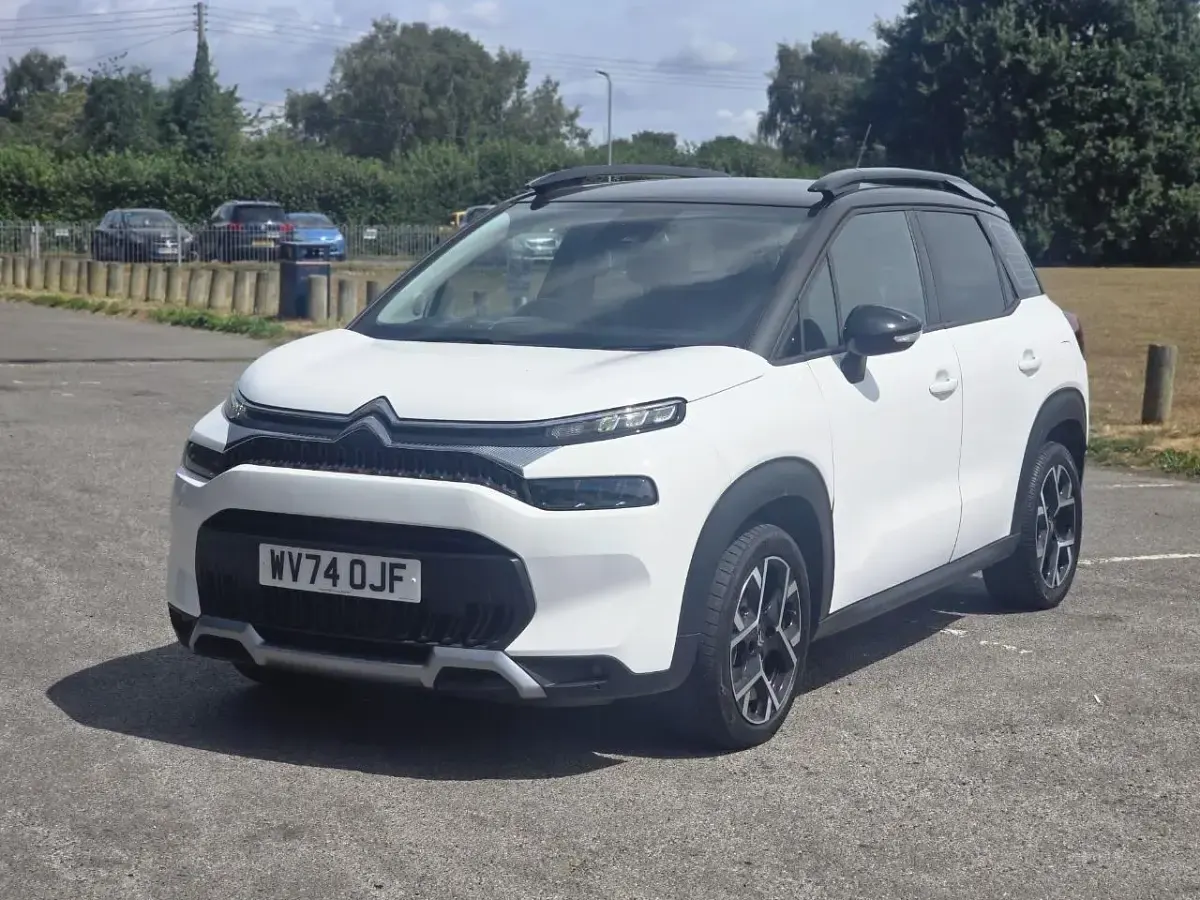Used Citroën C3 Aircross PureTech 128 HP (94 kW) 2024 White SUV