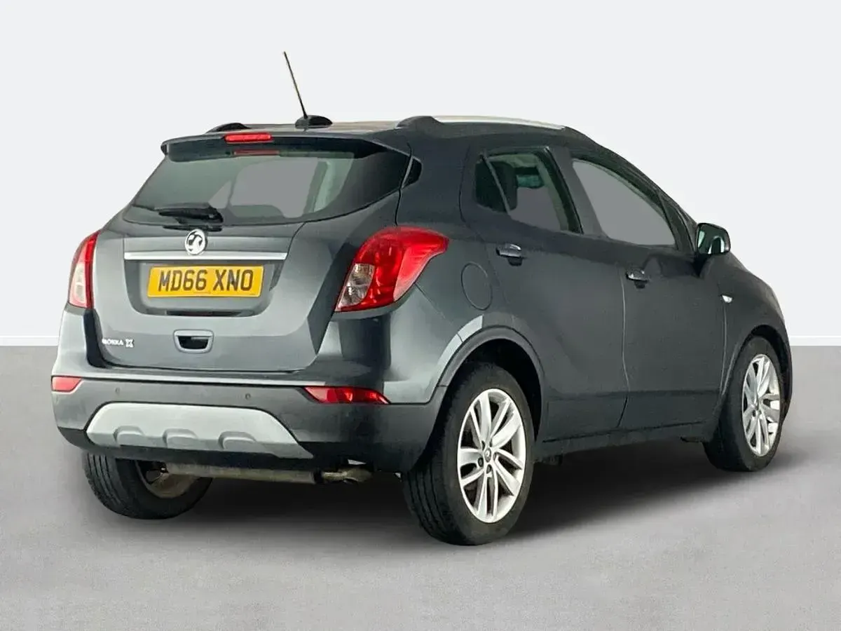 Used Vauxhall Mokka Active 115 HP (84 kW) 2017 Grey SUV