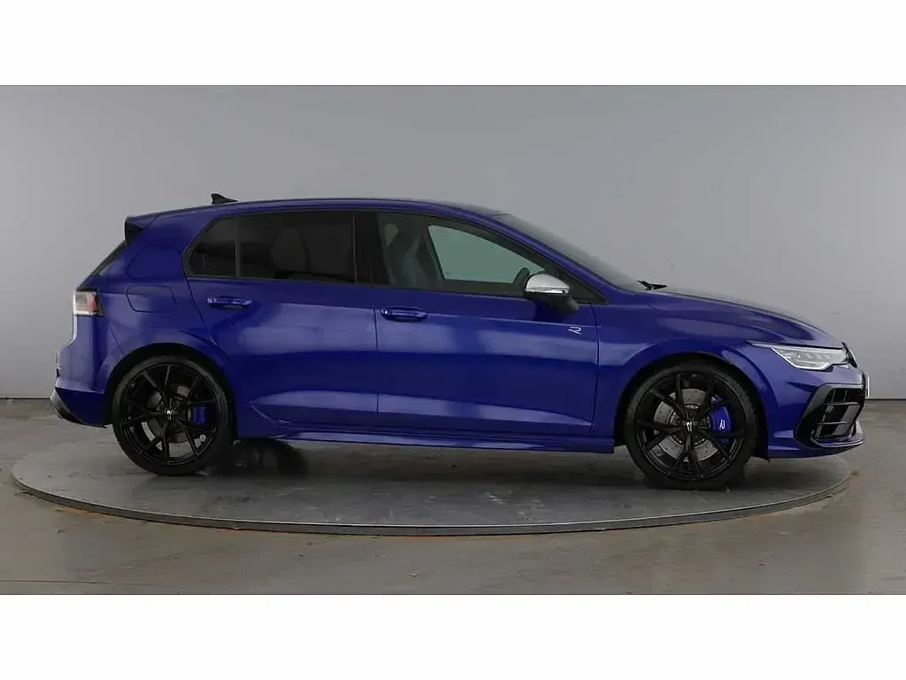 Used VW Golf VIII R 333 HP (244 kW) 2026