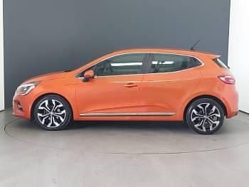 Used Renault Clio V Version S 90 HP (66 kW) 2021 Orange Hatchback