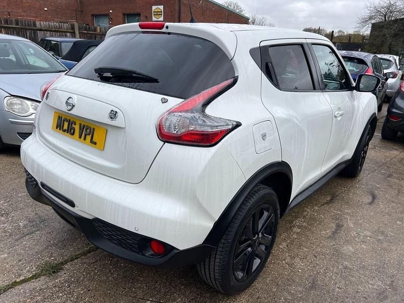 Used Nissan Juke Acenta 115 HP (84 kW) 2016 White SUV