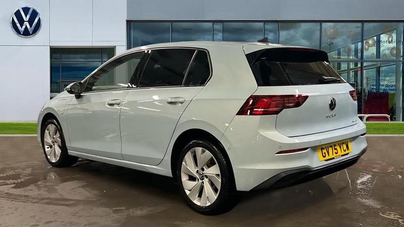 New VW Golf VIII Match 204 HP (150 kW) 2026 Crystal ice blue metallic Hatchback