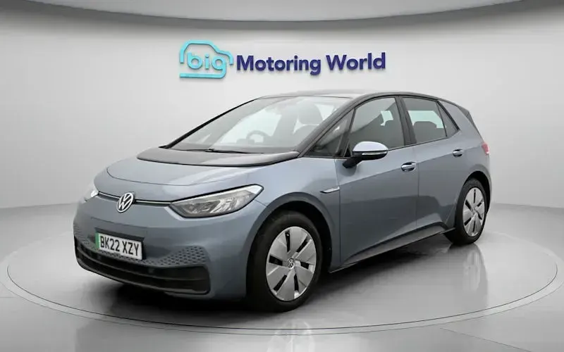 Used VW ID.3 Pro Performance 150 kW (204 HP) 2021 Blue Hatchback
