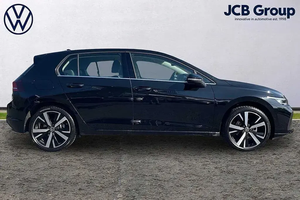 Used VW Golf VIII 150 HP (110 kW) 2025