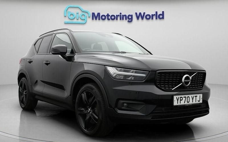 Used 2022 Volvo XC40 R-Design SUV | £19,500 (Super price) - Image 1/4